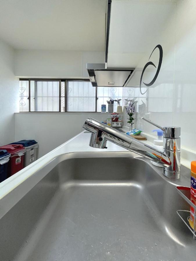 Guesthouse中道 Osaka Buitenkant foto