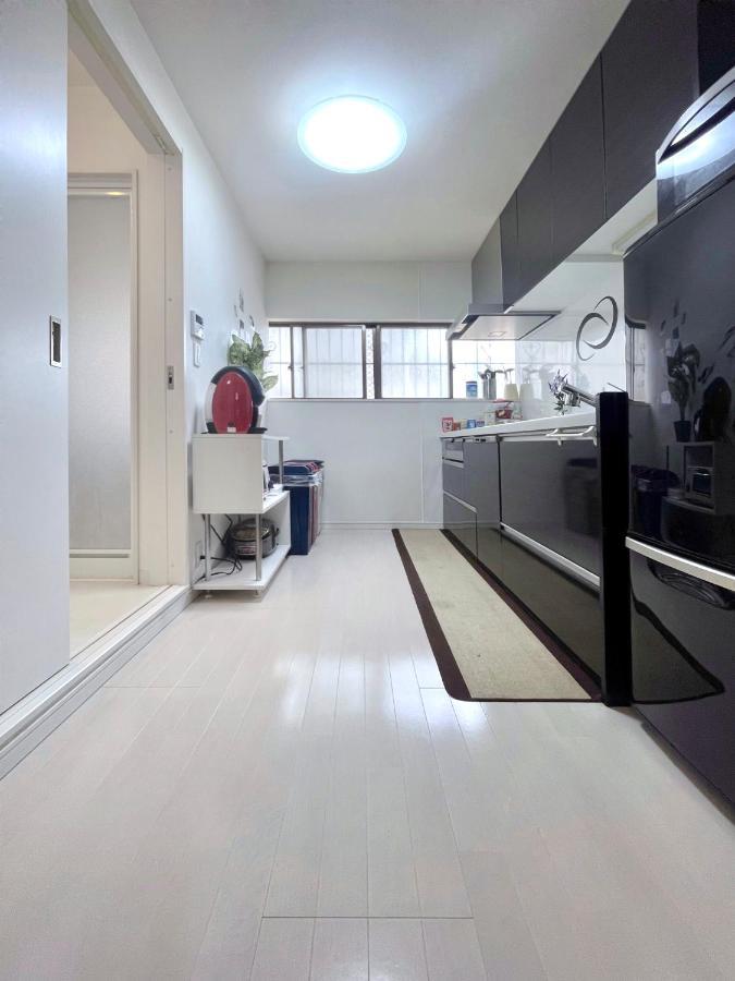 Guesthouse中道 Osaka Buitenkant foto